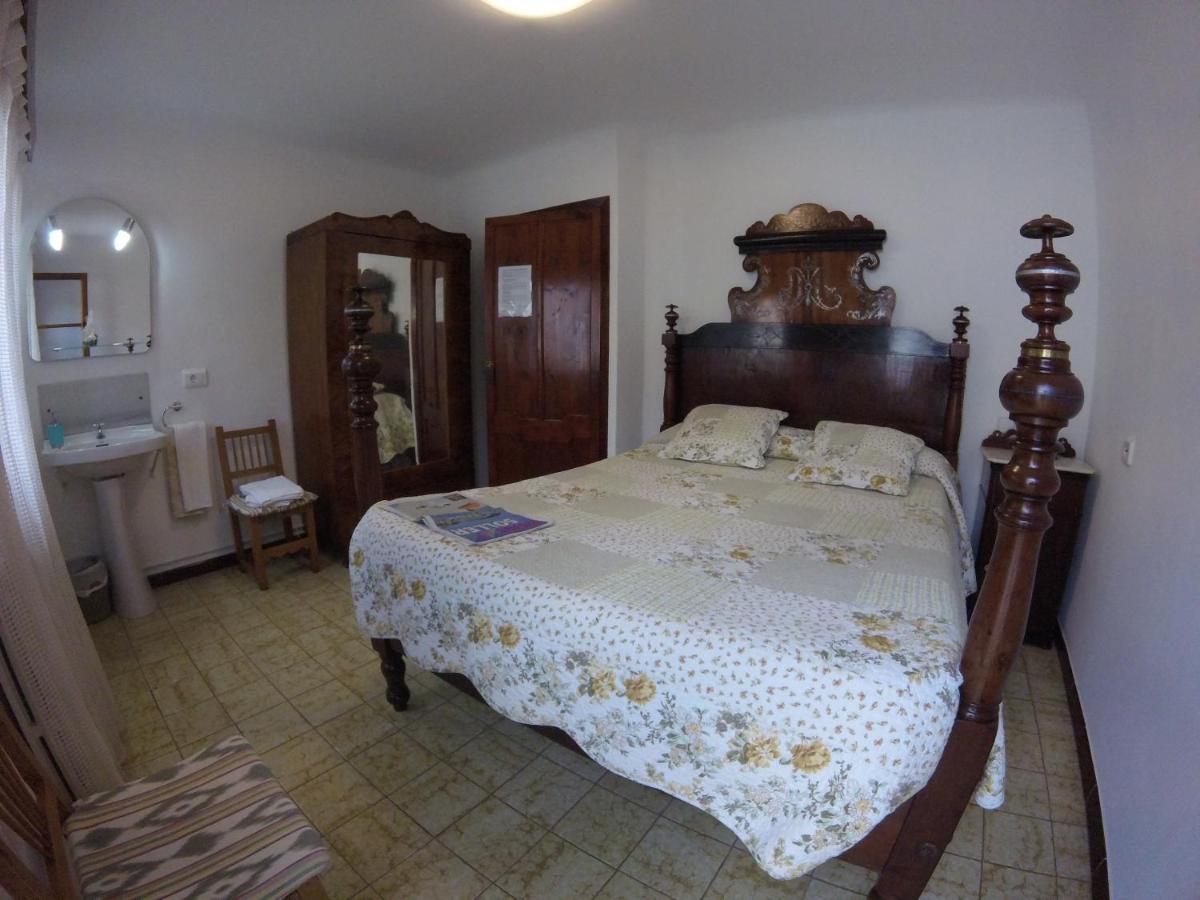 Double Room,977384872:JPEG